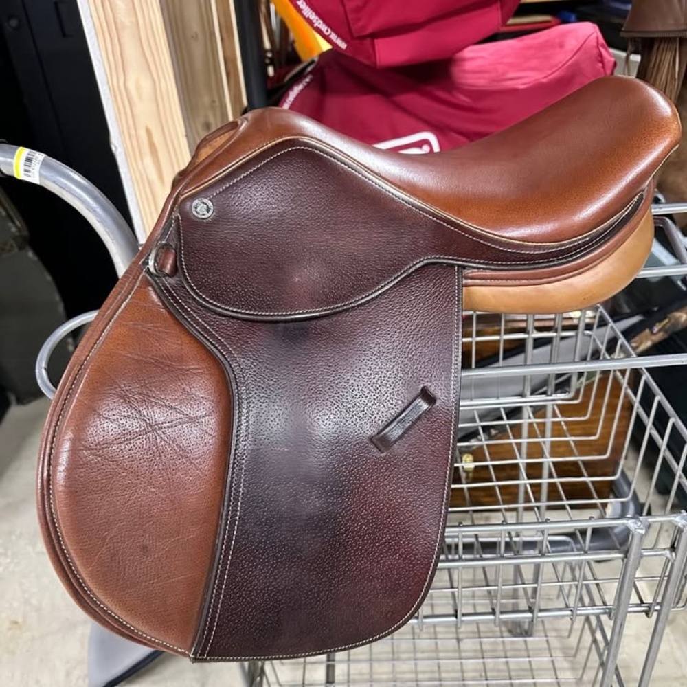 Intrepid International Close Contact Youth Saddle, 14" Wide